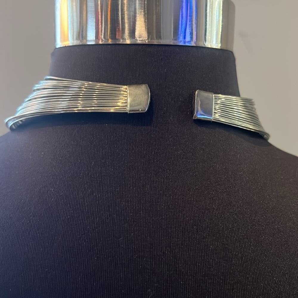 Metal choker - Picture 2 of 3